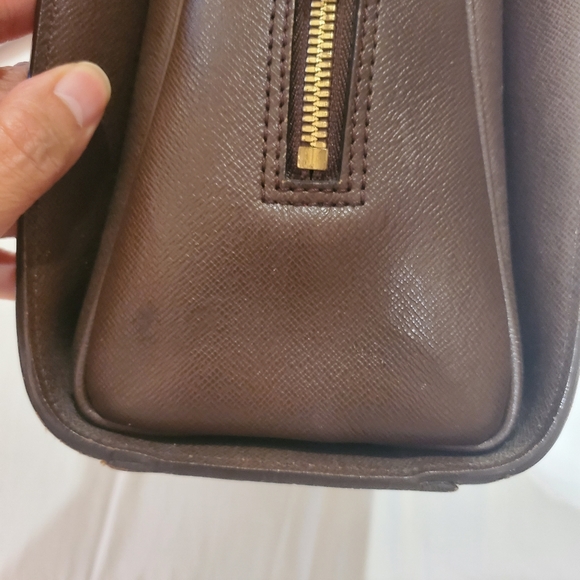 Louis Vuitton Damier Handbag - Picture 11 of 16